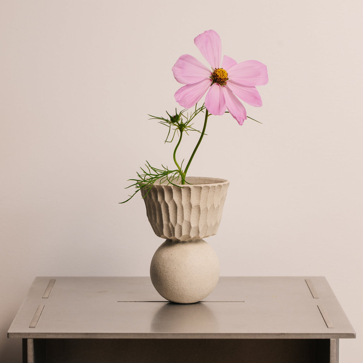 Vera Vessel - Ivory