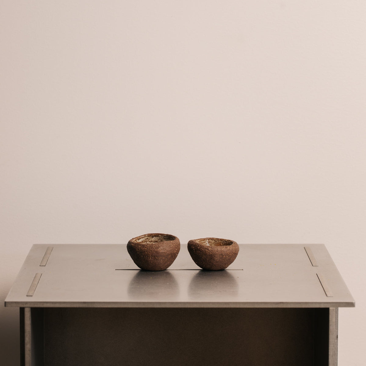 Pebble dishes